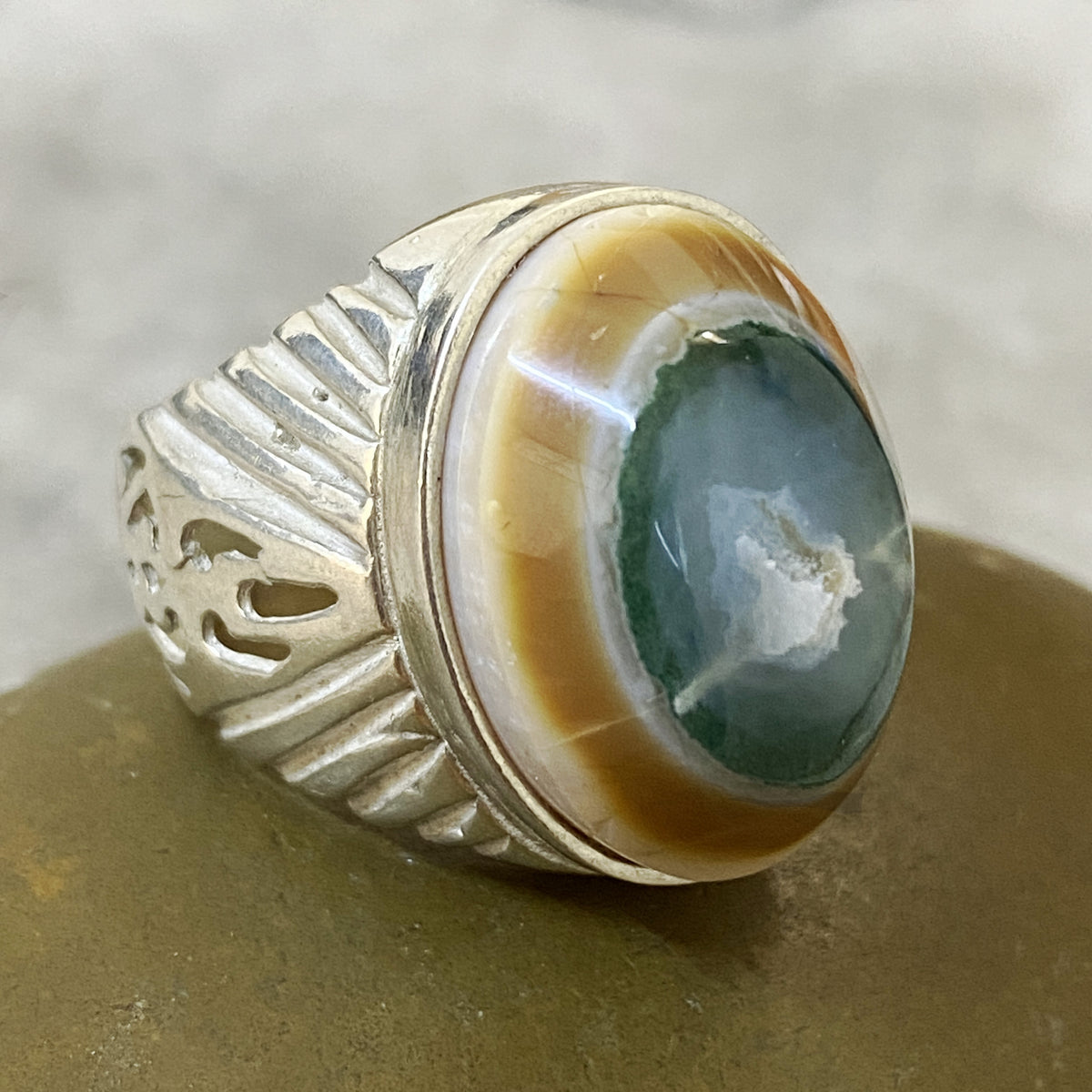 Men's Natural Yemeni Sulaymani Aqeeq Ring | Genuine 925 Sterling Silver Statement Ring | Handcrafted Men's Gemstone Jewelry - Size 11 US