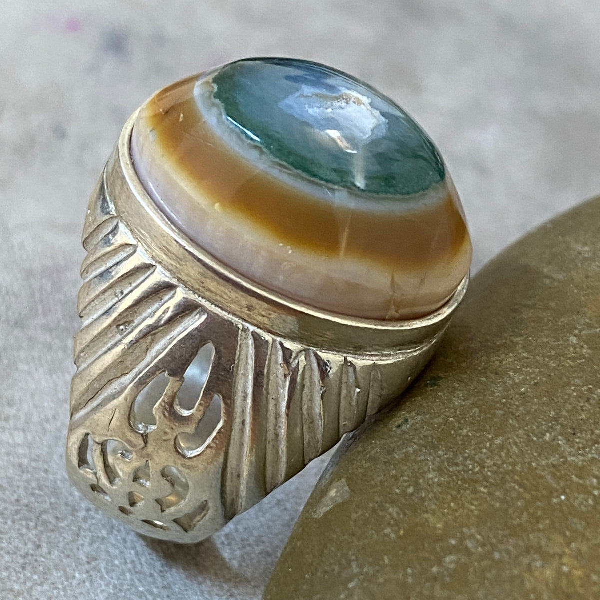 Men's Natural Yemeni Sulaymani Aqeeq Ring | Genuine 925 Sterling Silver Statement Ring | Handcrafted Men's Gemstone Jewelry - Size 11 US