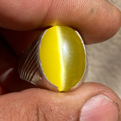 Unique Natural Yellow Cat's Eye Gemstone Men's Ring, Solid 925 Sterling Silver, Vintage Style Fine Jewelry, Middle Eastern Artisan Craftsmanship