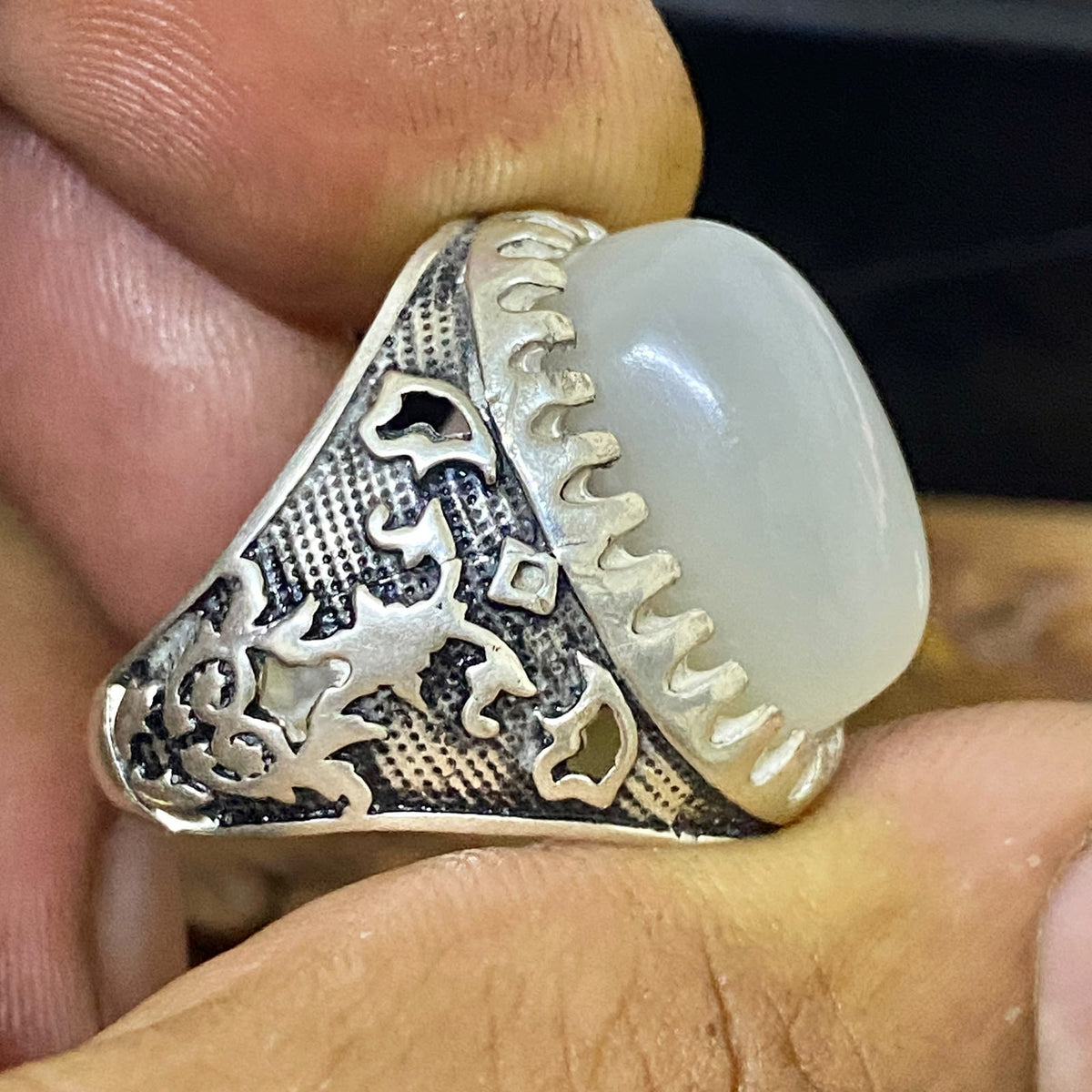 Rare Natural Yemeni Moonstone Gemstone Men's Ring, Solid 925 Sterling Silver, Vintage Style Fine Jewelry, Middle Eastern Artisan Craftsmanship