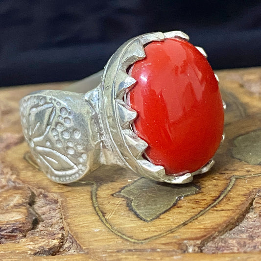Handcrafted 925 Sterling Silver Men’s Ring – Middle Eastern Natural Yemeni Red Coral Gemstone | Luxury Heritage Fine Jewelry