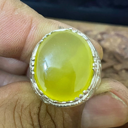 Handmade Natural Yemeni Yellow Sharaf Shams Agate Aqeeq Men's Ring, Solid 925 Sterling Silver, Vintage Style Fine Jewelry, Middle Eastern Artisan Craftsmanship