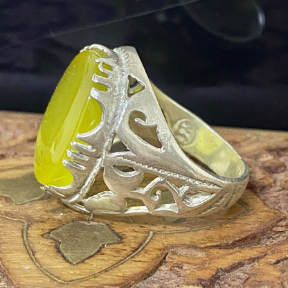 Handmade Natural Yemeni Yellow Sharaf Shams Agate Aqeeq Men's Ring, Solid 925 Sterling Silver, Vintage Style Fine Jewelry, Middle Eastern Artisan Craftsmanship