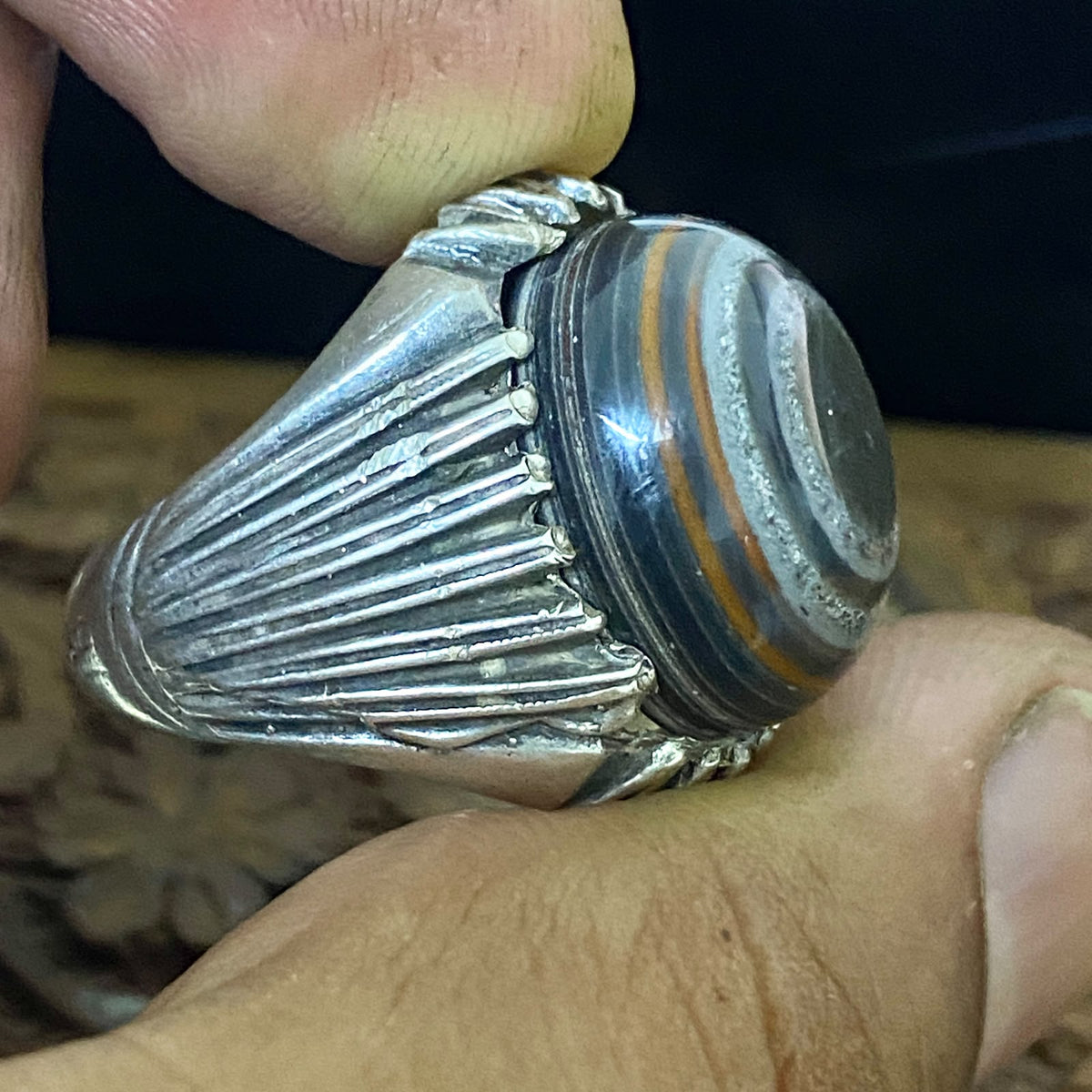 Luxury Natural Yemeni Juzaz Aqeeq Men's Ring, Authentic Layered Banded Agate, Solid 925 Sterling Silver, Vintage Style Fine Jewelry, Middle Eastern Artisan Craftsmanship