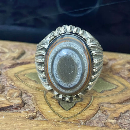 Luxury Natural Yemeni Juzaz Aqeeq Men's Ring, Authentic Layered Banded Agate, Solid 925 Sterling Silver, Vintage Style Fine Jewelry, Middle Eastern Artisan Craftsmanship
