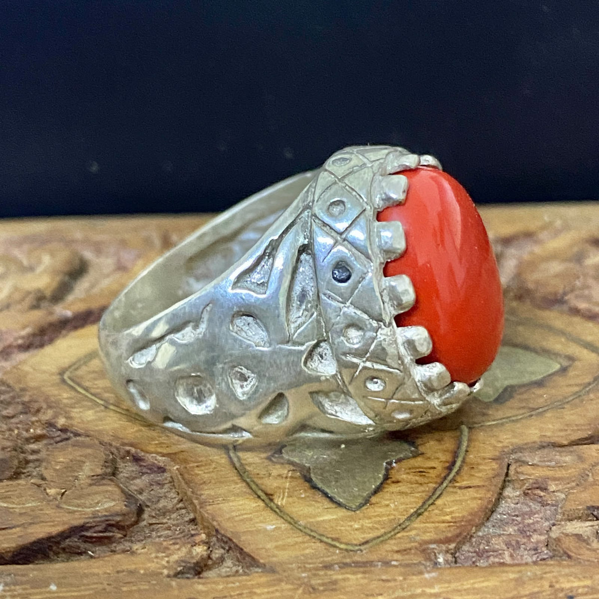 Massive 925 Sterling Silver Men's Ring - Handcrafted Natural Yemeni Red Coral Murjan Gemstone Middle Eastern Fine Jewelry
