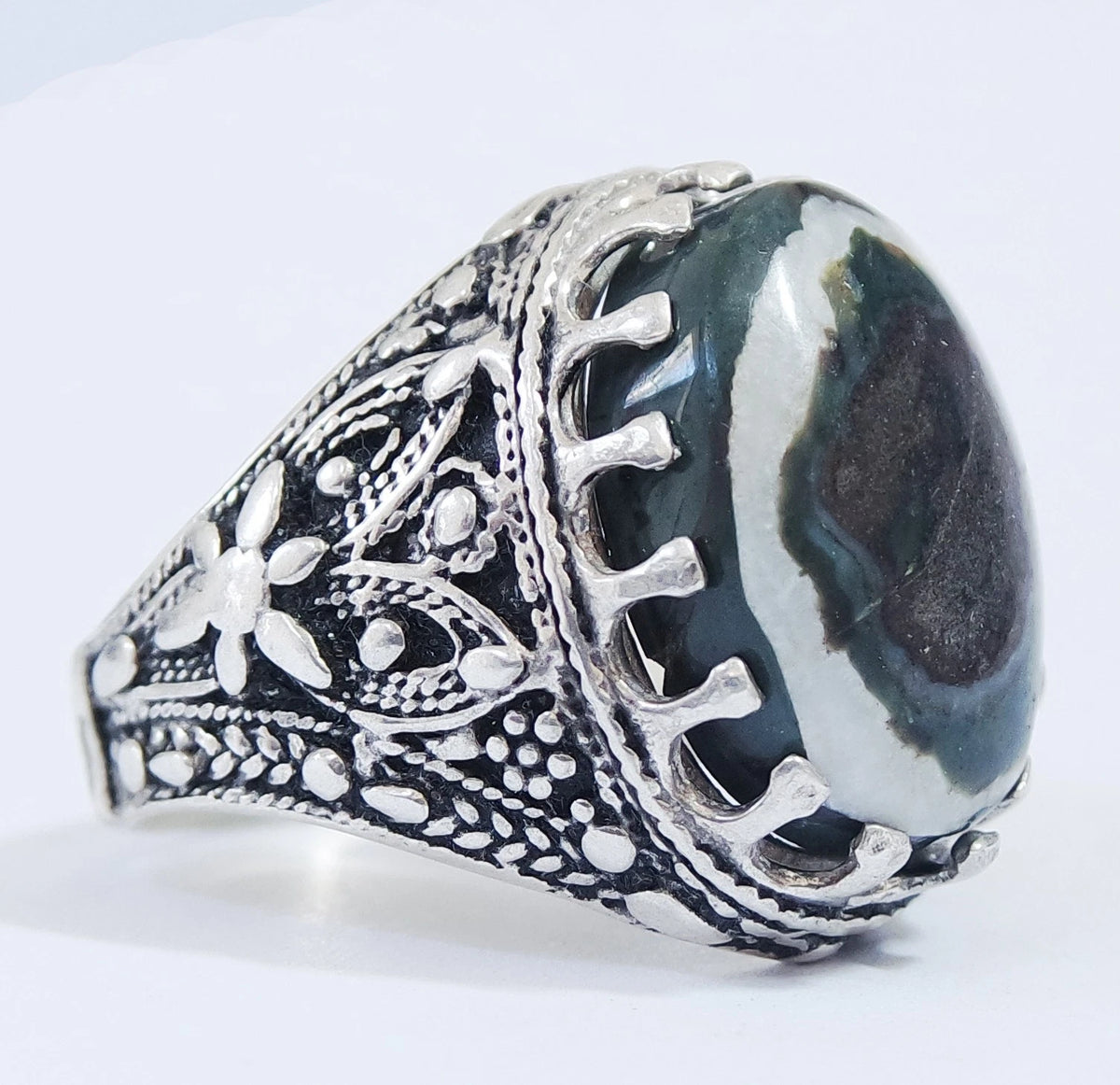 Handmade 925 Sterling Silver Mens Ring Natural Yemeni Eye Agate Baqarani Aqeeq