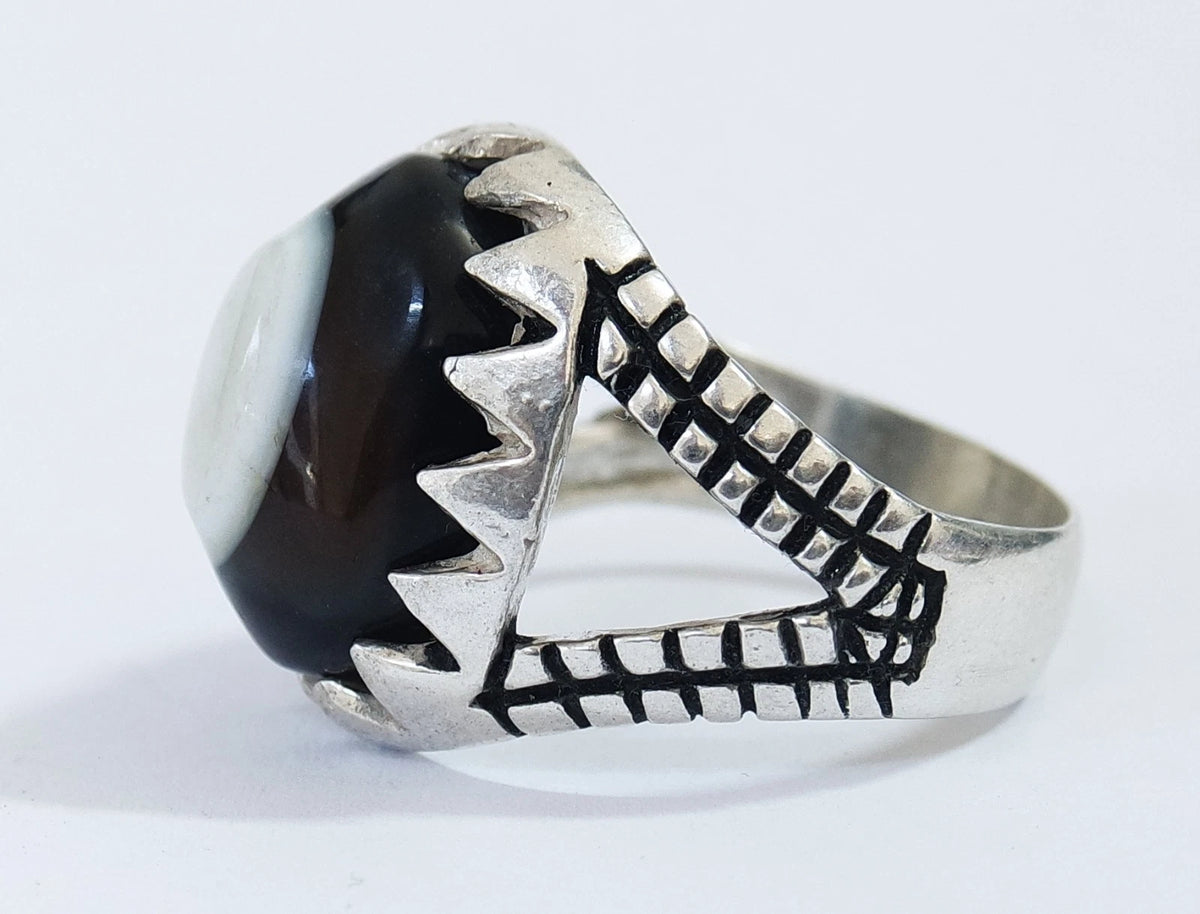 Natural Yemeni Black and White Banded Agate Mens Ring | 925 Sterling Silver جزع بقراني