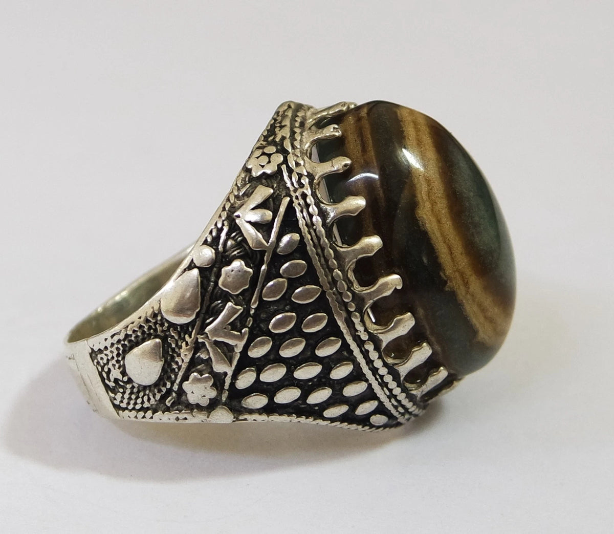 925 Sterling Silver Mens Ring Natural Yemeni Bovine Eye Agate Jaza jewelry